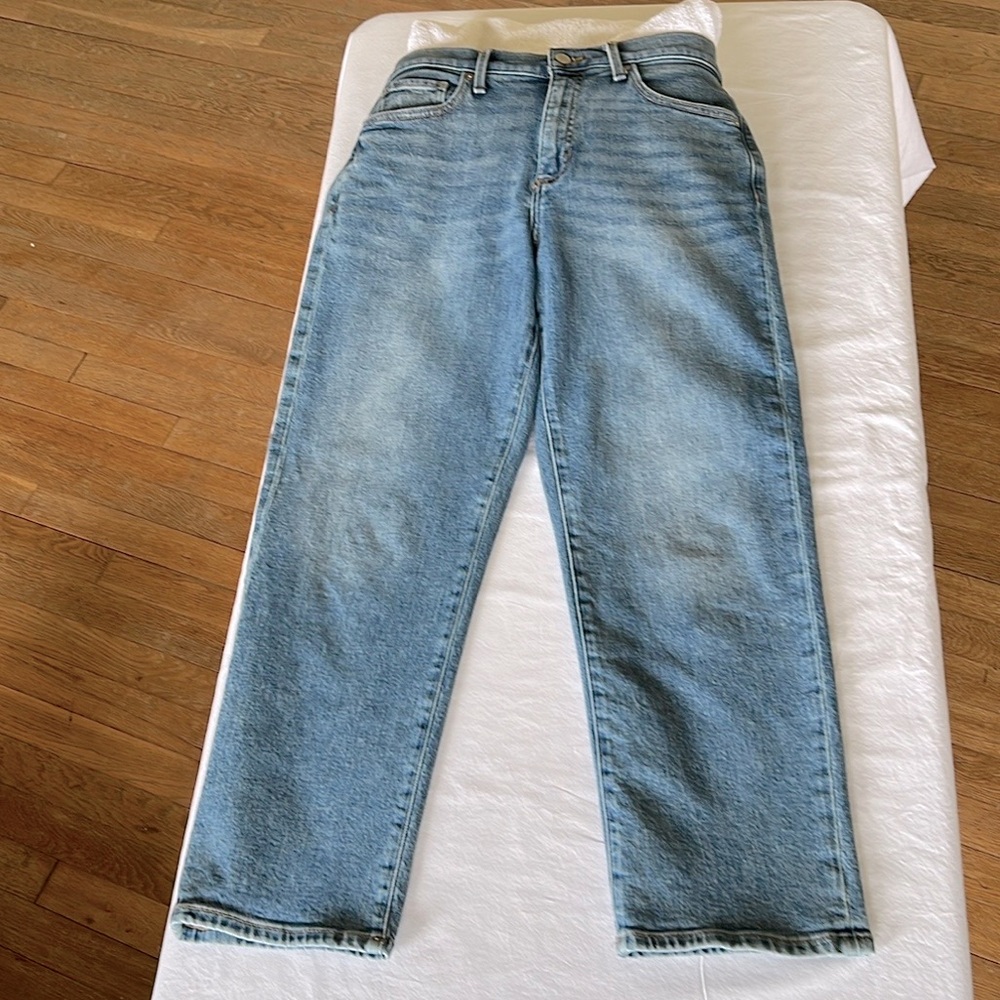 Banana Republic Mid-Rise Cropped Jean